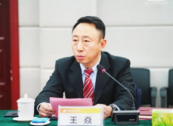 18669fe05de7392f9cf907be4426dbc5